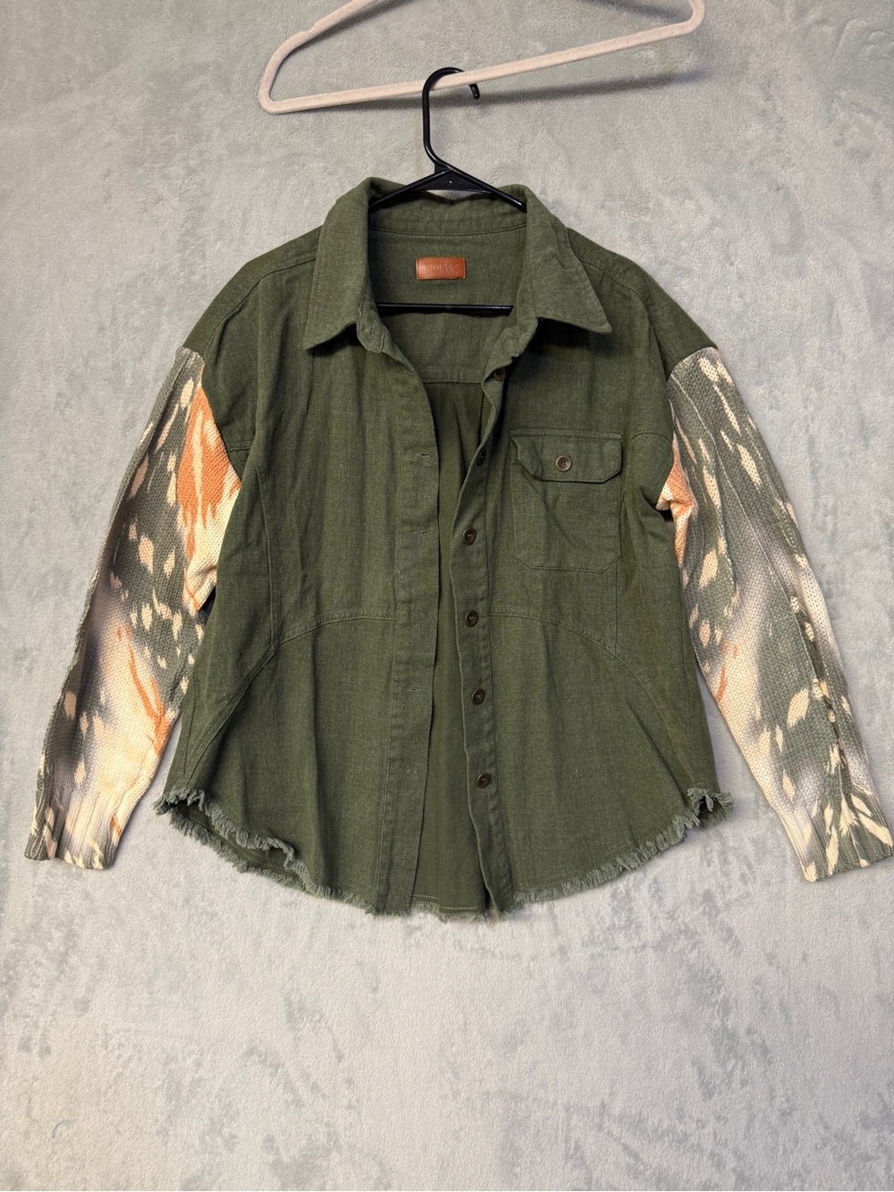 Umgee Olive Green Shacket Tan Leather Logo Patch